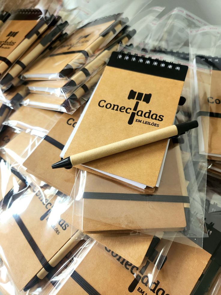 Libreta personalizada + lápiz